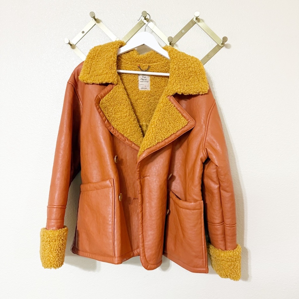 NEW Free People Kaja Vegan Bonded Leather Shearling Fur Peacoat $148 MSRP Medium - Picture 6 of 9